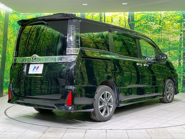 TOYOTA VOXY 2019 Image 31