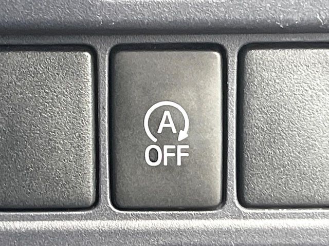 TOYOTA NOAH 2014 Image 31