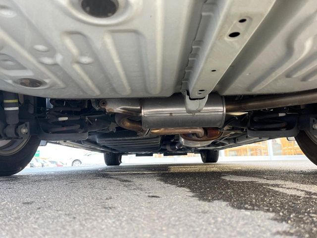 TOYOTA NOAH 2014 Image 31