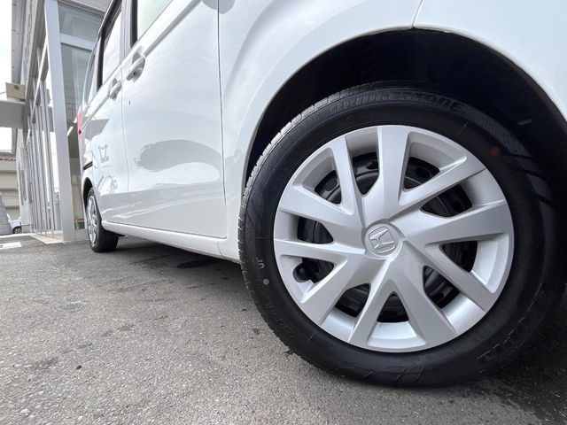 HONDA N BOX 2022 Image 31