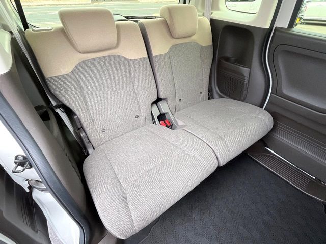 HONDA N BOX 2022 Image 31