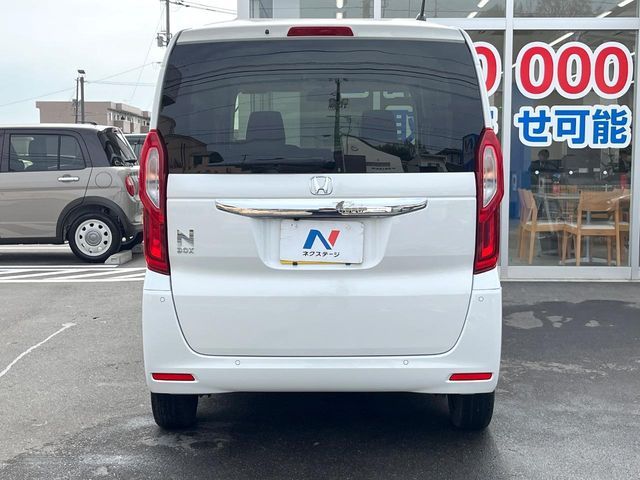 HONDA N BOX 2022 Image 31