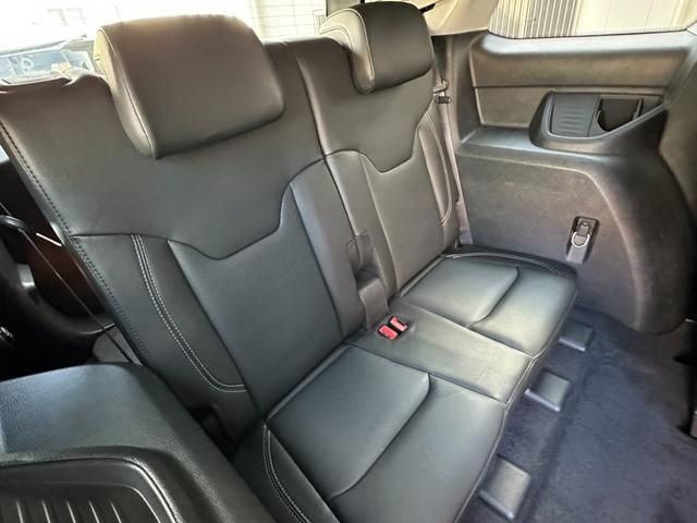 JEEP COMMANDER 2023 Image 31