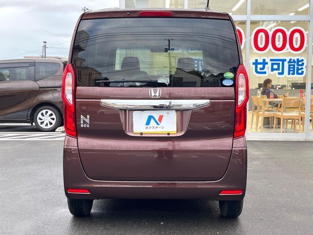 HONDA N BOX 2019 Image 31