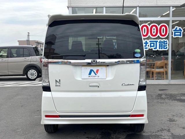 HONDA N BOX CUSTOM 2017 Image 31