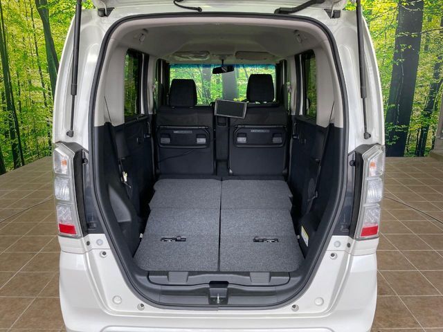 HONDA N BOX 2017 Image 31