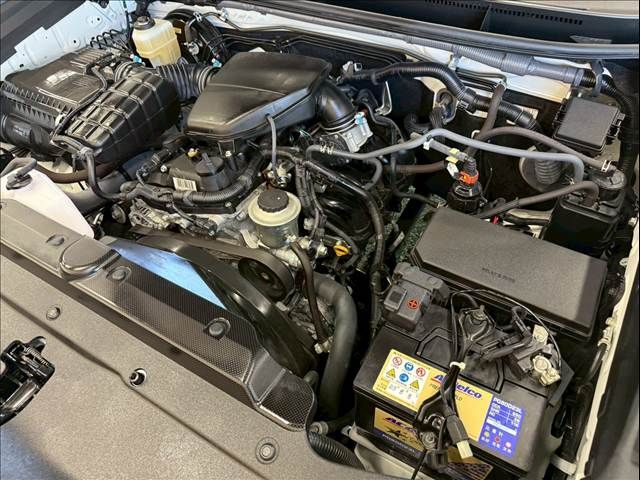 TOYOTA LANDCRUISER PRADO 2018 Image 31