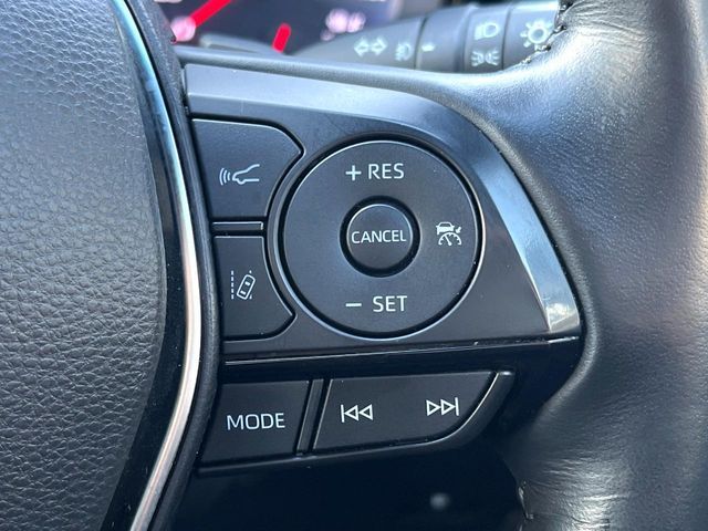 TOYOTA CROWN SEDAN HYBRID 2018 Image 31