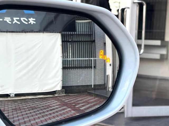 TOYOTA CROWN SEDAN HYBRID 2018 Image 31