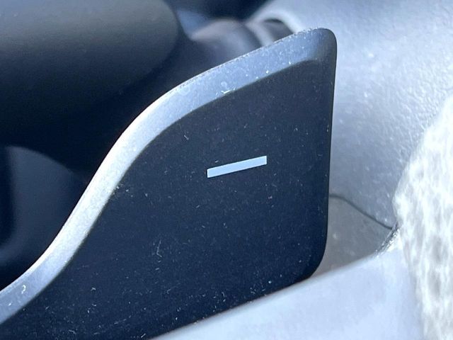 TOYOTA CROWN SEDAN HYBRID 2018 Image 31