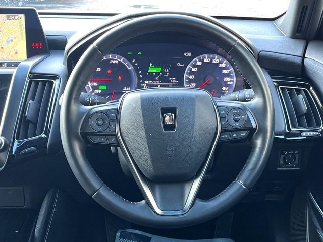 TOYOTA CROWN SEDAN HYBRID 2018 Image 31