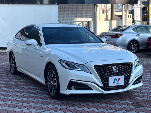 TOYOTA CROWN SEDAN HYBRID 2018 Image 31