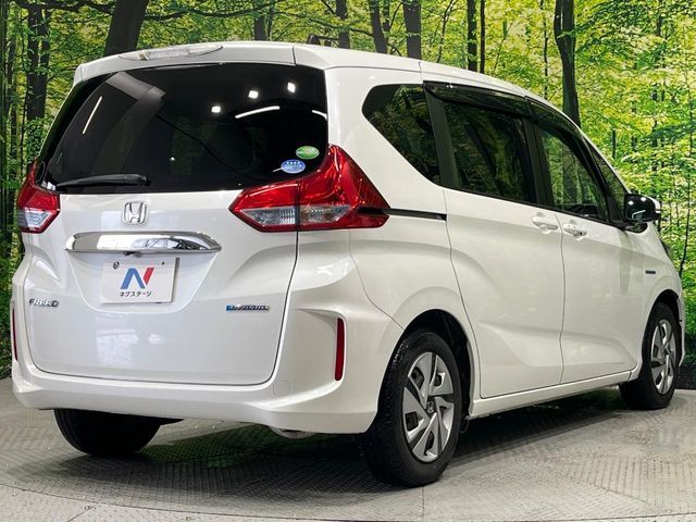 HONDA FREED HYBRID 2017 Image 31