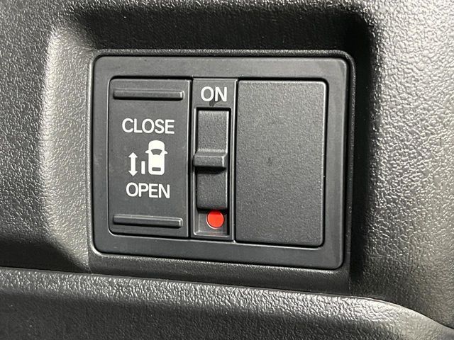 HONDA N BOX CUSTOM 2024 Image 31