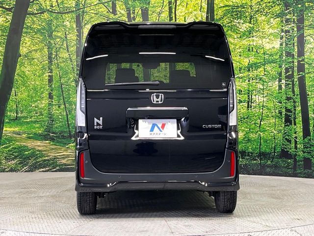 HONDA N BOX CUSTOM 2024 Image 31