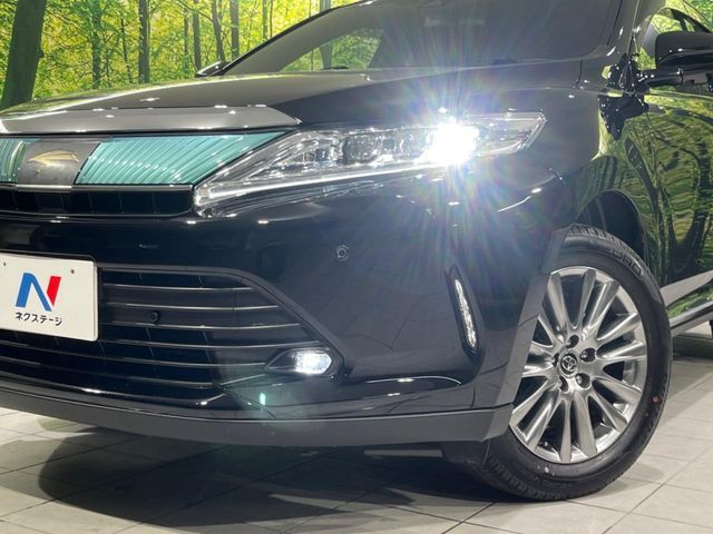 TOYOTA HARRIER 4WD 2017 Image 31