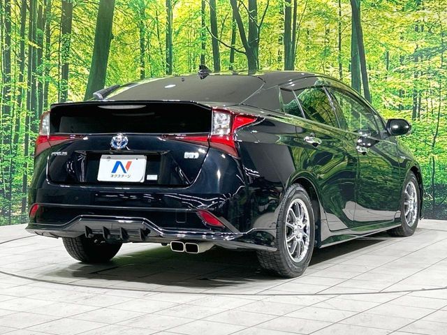TOYOTA PRIUS 2019 Image 31