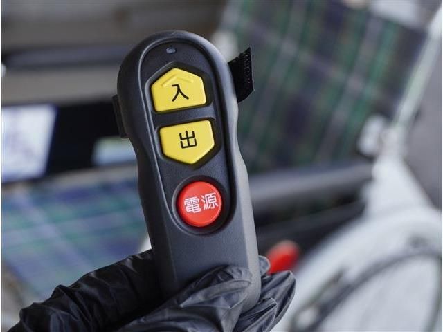 HONDA N BOX 2020 Image 31