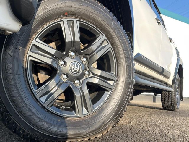 TOYOTA HILUX 4WD 2020 Image 31