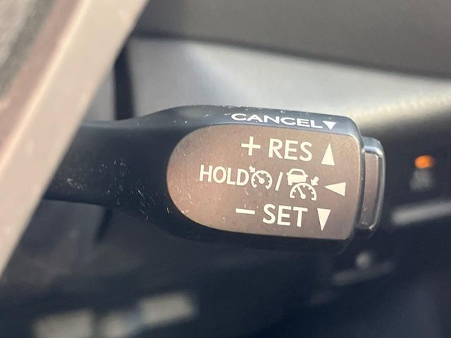 TOYOTA C-HR 2018 Image 31