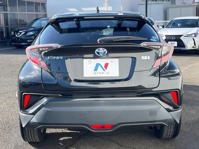 TOYOTA C-HR 2018 Image 31