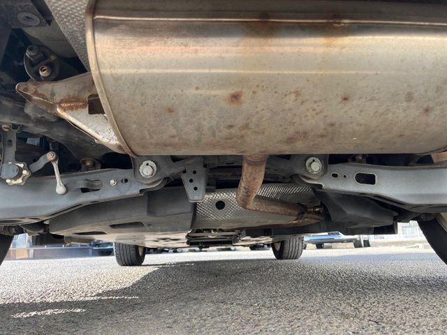 TOYOTA C-HR 2018 Image 31