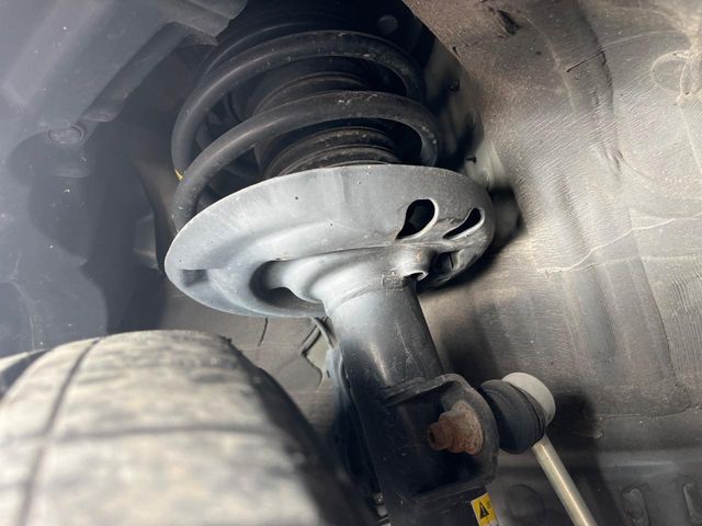 TOYOTA C-HR 2018 Image 31