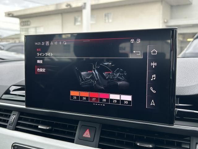 AUDI A4 AVANT 2021 Image 31