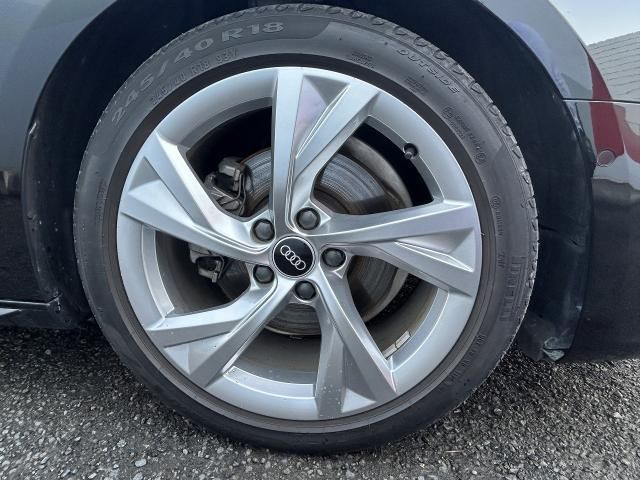 AUDI A4 AVANT 2021 Image 31