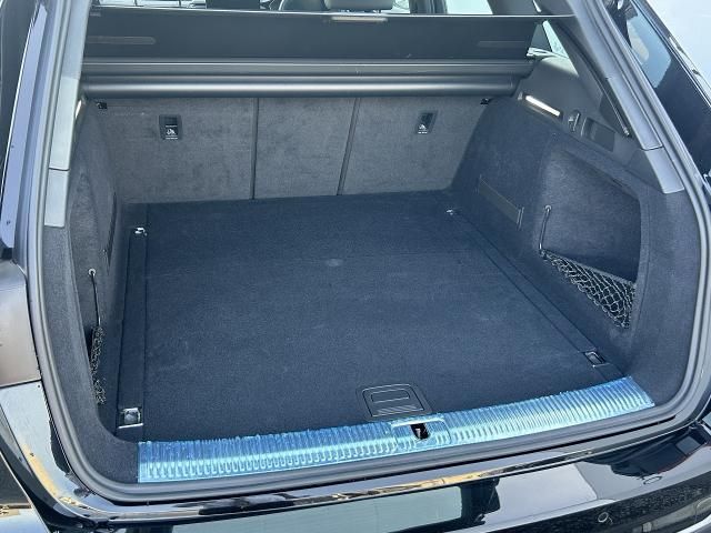 AUDI A4 AVANT 2021 Image 31