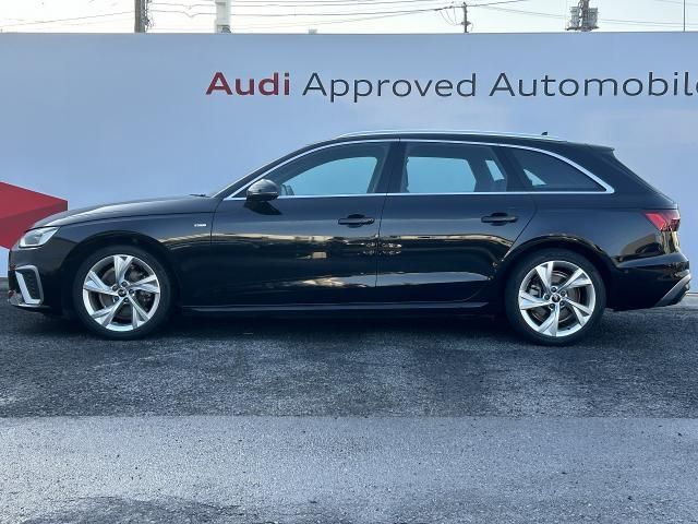 AUDI A4 AVANT 2021 Image 31