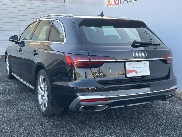 AUDI A4 AVANT 2021 Image 31