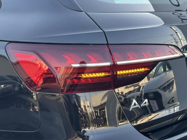 AUDI A4 AVANT 2021 Image 31