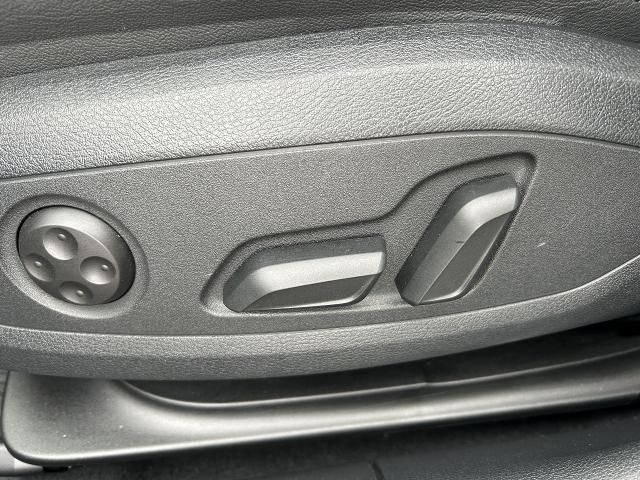 AUDI A4 AVANT 2021 Image 31