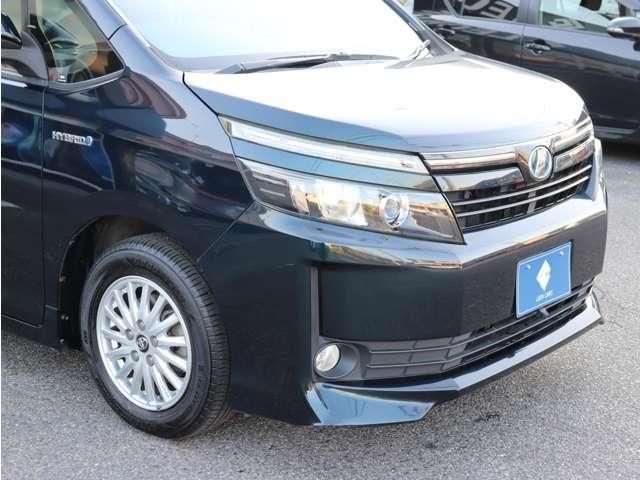 TOYOTA VOXY HYBRID 2014 Image 31