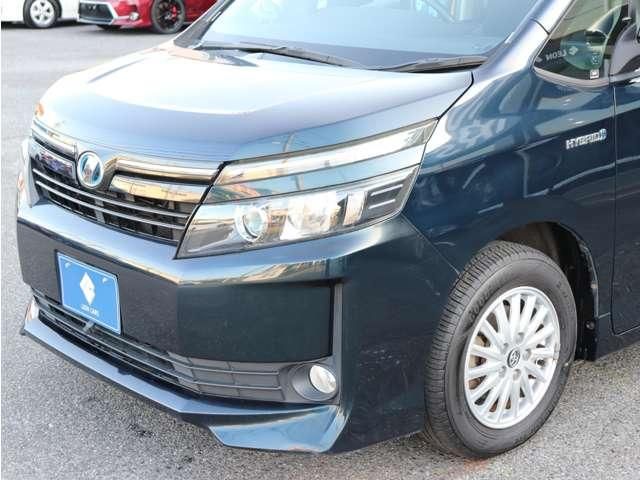 TOYOTA VOXY HYBRID 2014 Image 31