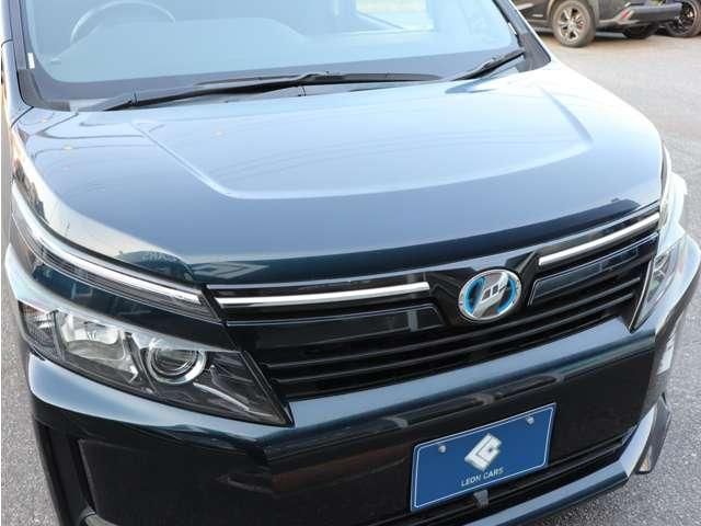 TOYOTA VOXY HYBRID 2014 Image 31