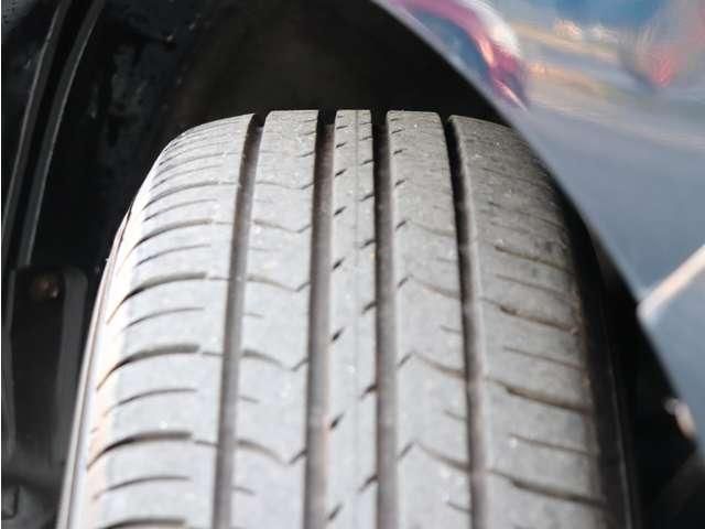 TOYOTA VOXY HYBRID 2014 Image 31