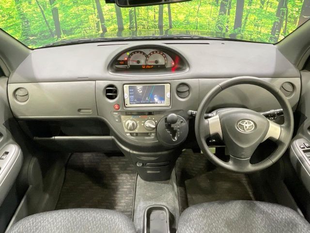 TOYOTA SIENTA 2014 Image 31