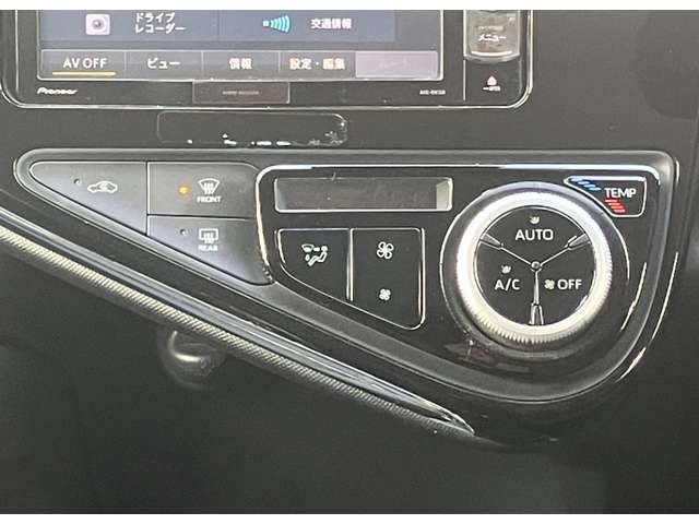 TOYOTA AQUA 2017 Image 31