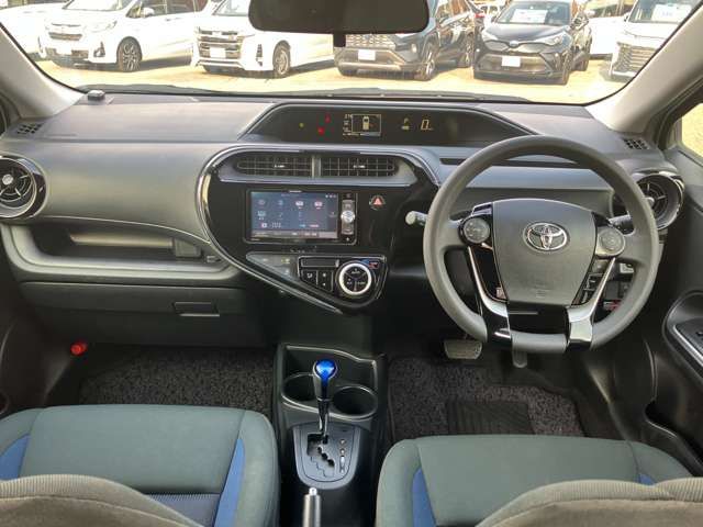 TOYOTA AQUA 2017 Image 31