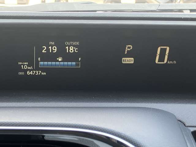 TOYOTA AQUA 2017 Image 31