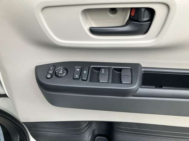 HONDA N BOX 2025 Image 31