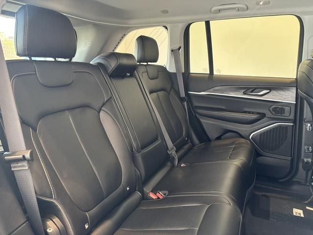 JEEP GRAND CHEROKEE 2024 Image 31