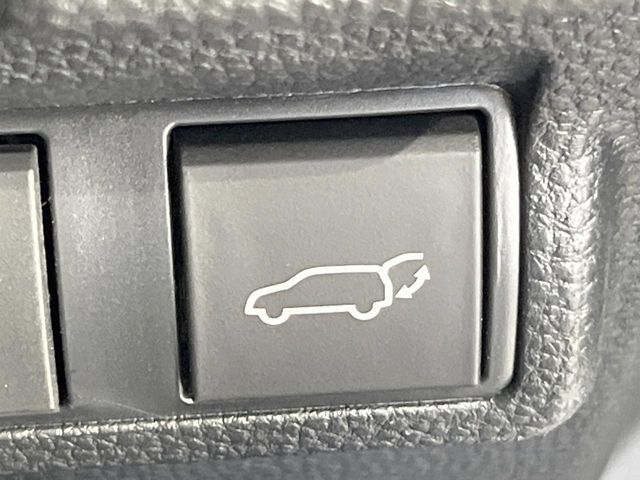 TOYOTA COROLLA CROSS HYBRID 2024 Image 31