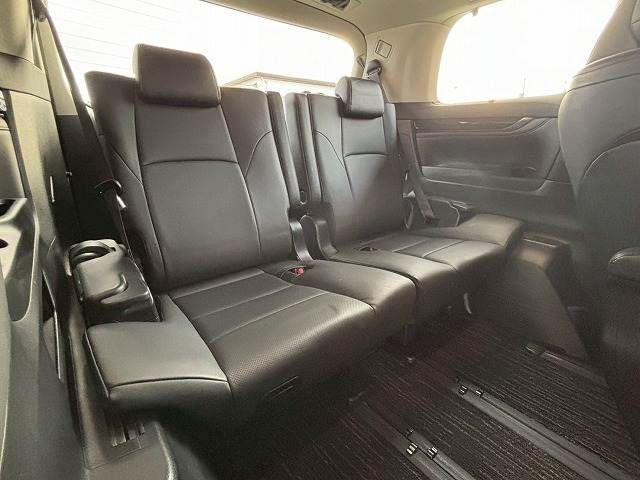 TOYOTA ALPHARD 2017 Image 31