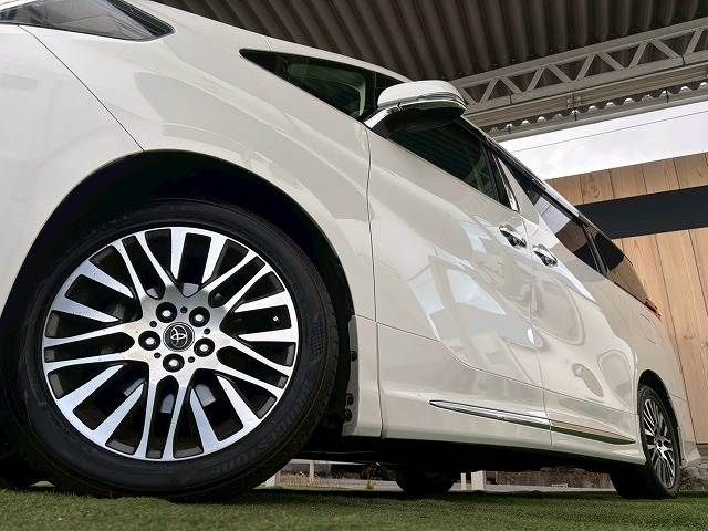 TOYOTA ALPHARD 2017 Image 31