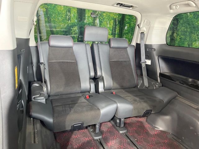 TOYOTA VELLFIRE 2013 Image 31