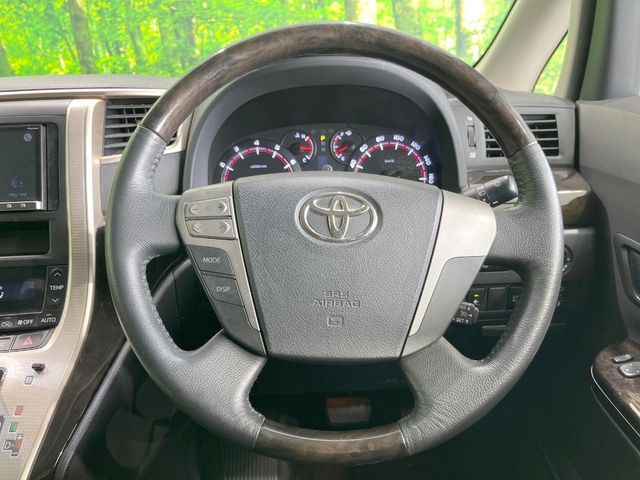 TOYOTA VELLFIRE 2013 Image 31