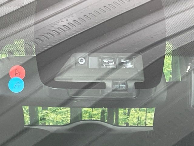 TOYOTA VOXY 2019 Image 31